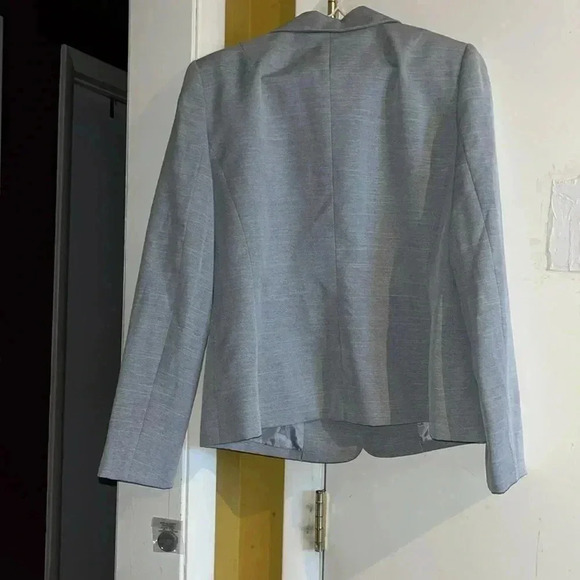 🆕 Le Suit Petite Gray Suit Jacket ~Size 6 - Picture 6 of 6